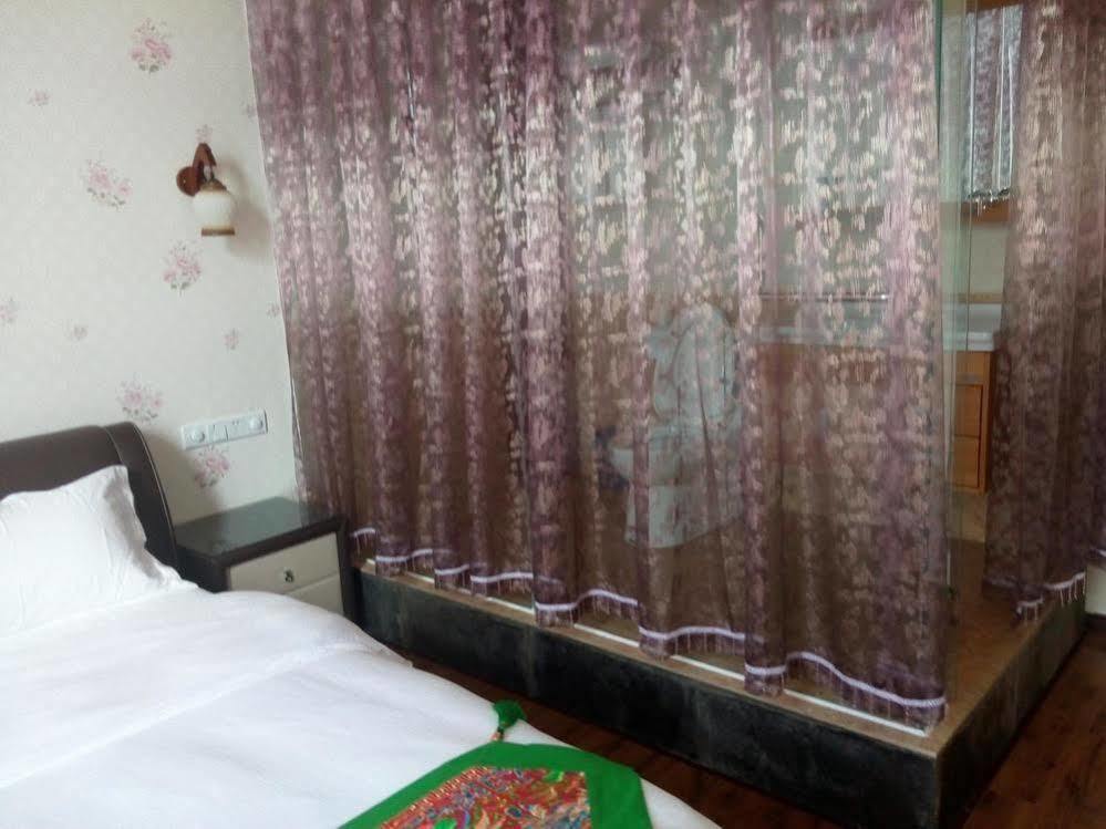 Shuanglang Jinxiangyuan Hotel Dali Shuanglang Exterior foto